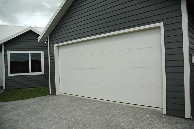 Maximise your garage door’s lifespan Garador Christchurch Metropol